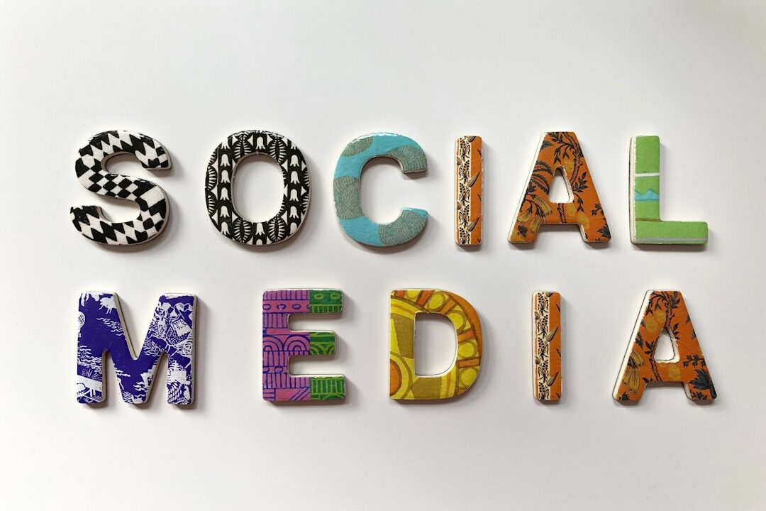 Photo socialization